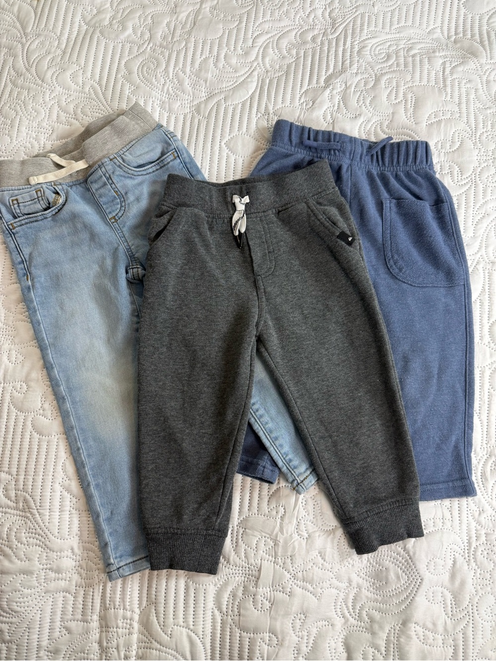 Quiksilver Charcoal Gray Kids Jogger Pants +2 more